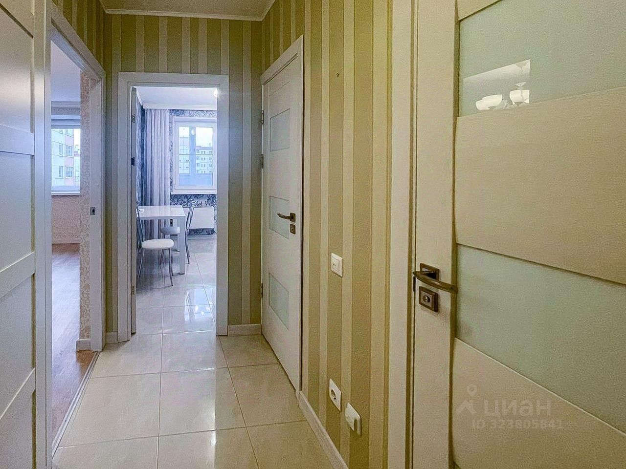 Продажа 1-комн квартиры на вторичном рынке Красное Село, улица Спирина,  д. 3к2