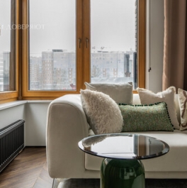 Продажа 3-комн квартиры на вторичном рынке Петровский пр-кт,  д. 9 к2