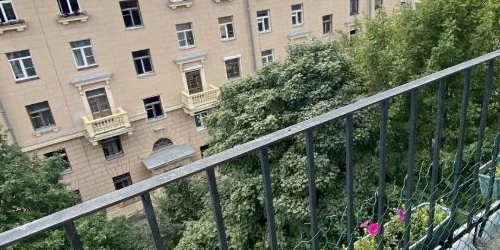 3-комн квартира улица Карташихина, 19