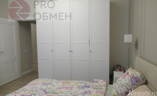 Продажа 2-комн квартиры на вторичном рынке Новорязанская улица,  д. 30А