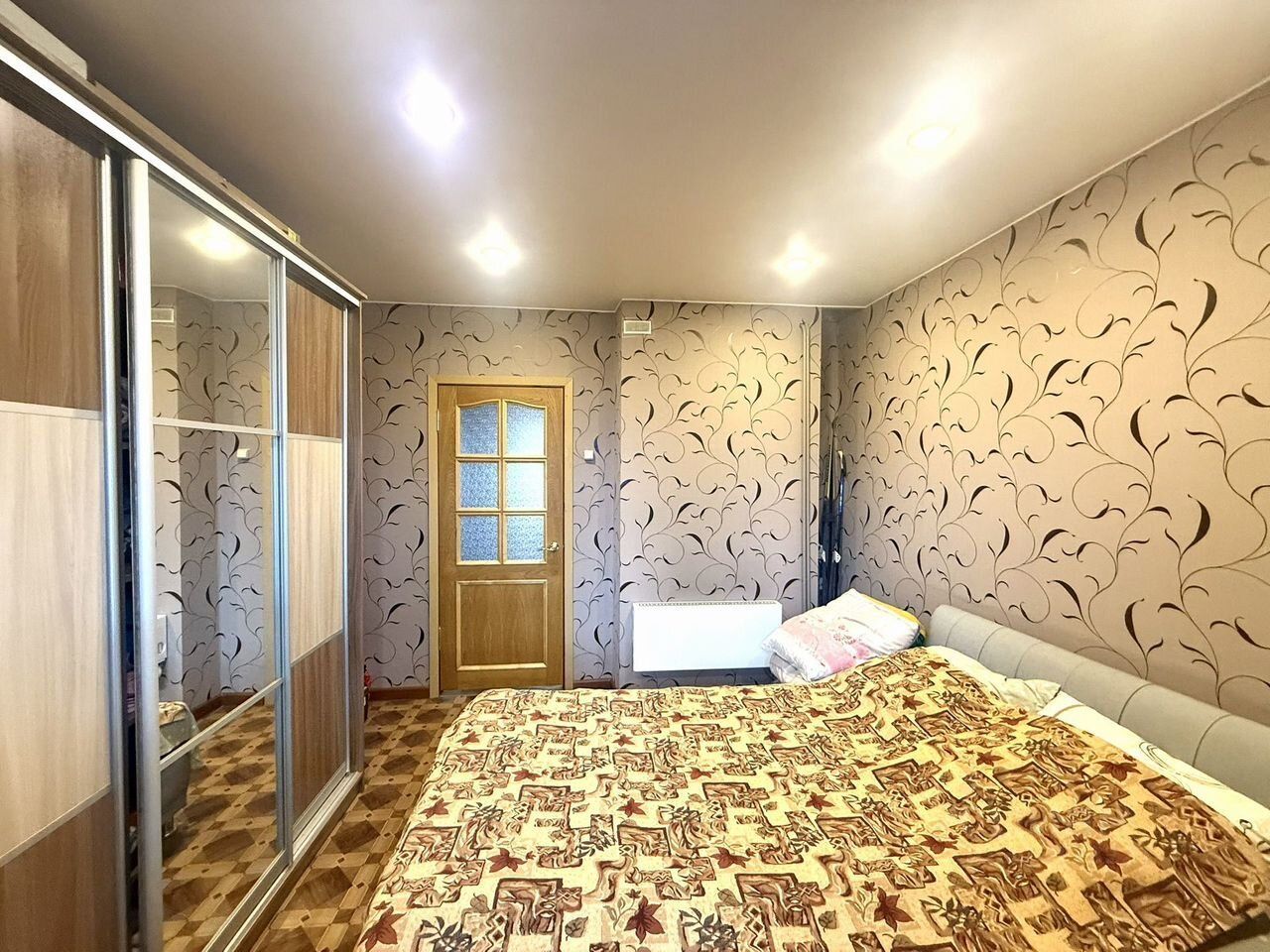 Продажа 3-комн квартиры на вторичном рынке Тихвин, улица Машиностроителей, 46