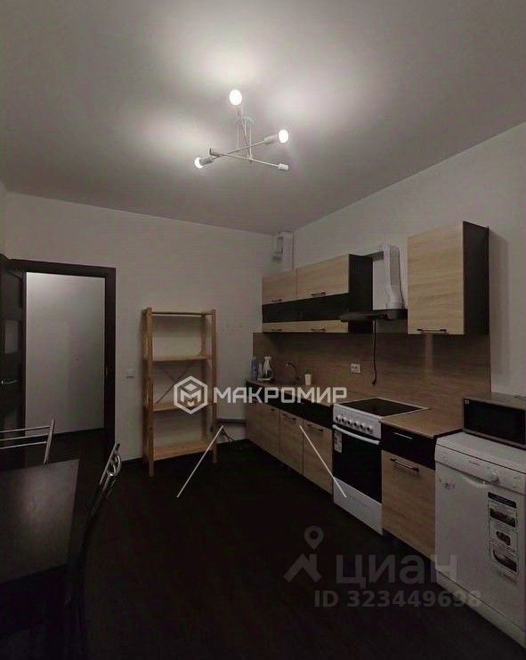 Продажа 2-комн квартиры на вторичном рынке улица Тосина, 6