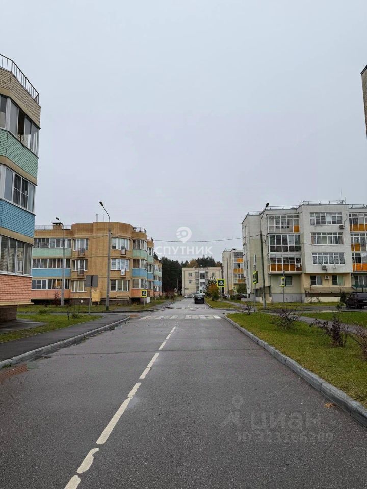 Продажа 2-комн квартиры на вторичном рынке Балашиха, улица Дубовая, 5