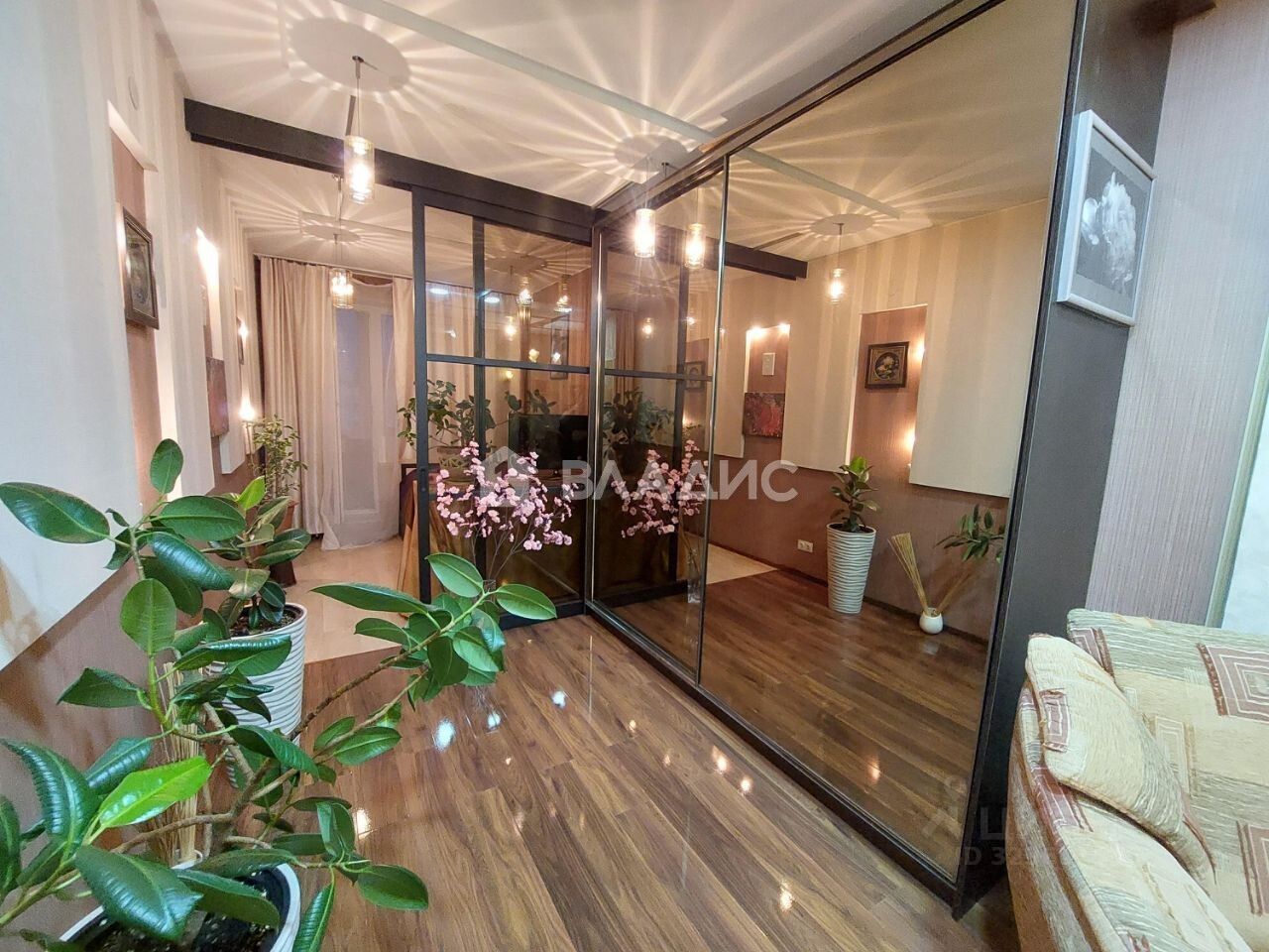 Продажа 2-комн квартиры на вторичном рынке Туристская улица, 10к1