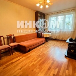 Продажа 3-комн квартиры на вторичном рынке Тарутинская улица,  д. 1