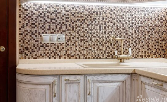 Продажа 2-комн квартиры на вторичном рынке улица Катерников,  д. 7