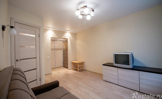 Аренда 1-комн квартиры на вторичном рынке Софийская улица,  д. 25