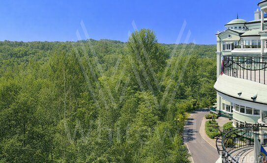 Продажа 4-комн квартиры на вторичном рынке ул Береговая,  д. 4,  к. 3