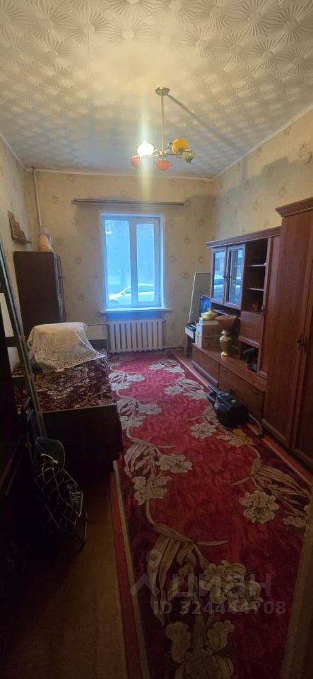 Продажа 2-комн квартиры на вторичном рынке Воскресенск, улица Мичурина, 18