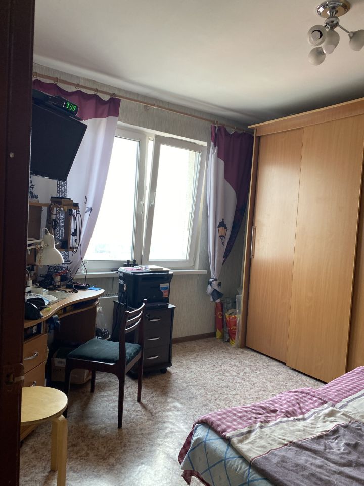 Продажа 4-комн квартиры на вторичном рынке Авиаторов мкр, Балашиха, улица Кожедуба,  д. 8