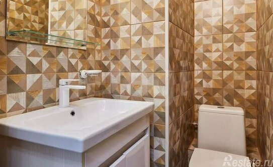 Продажа 4-комн квартиры на вторичном рынке Чайковского ул,  д. 2/7,  к. Л