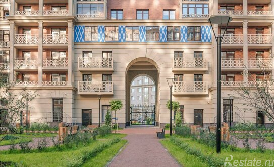 Продажа 1-комн квартиры на вторичном рынке Плесецкая ул,  д. 4 с1