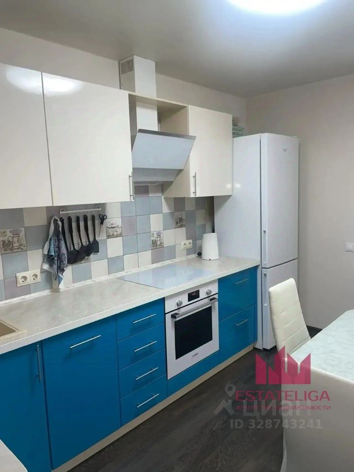 Продажа 2-комн квартиры на вторичном рынке Лопатино пгт, бульвар Солнечный, 15