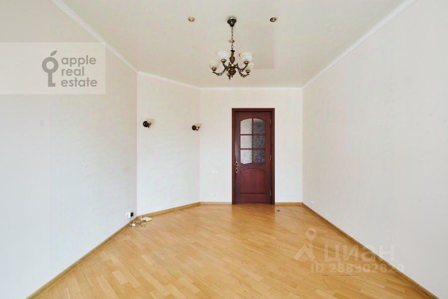 Продажа 2-комн квартиры на вторичном рынке Варсонофьевский переулок, 4С1