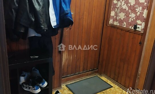 Продажа 1-комн квартиры на вторичном рынке Клязьминская улица,  д. 13