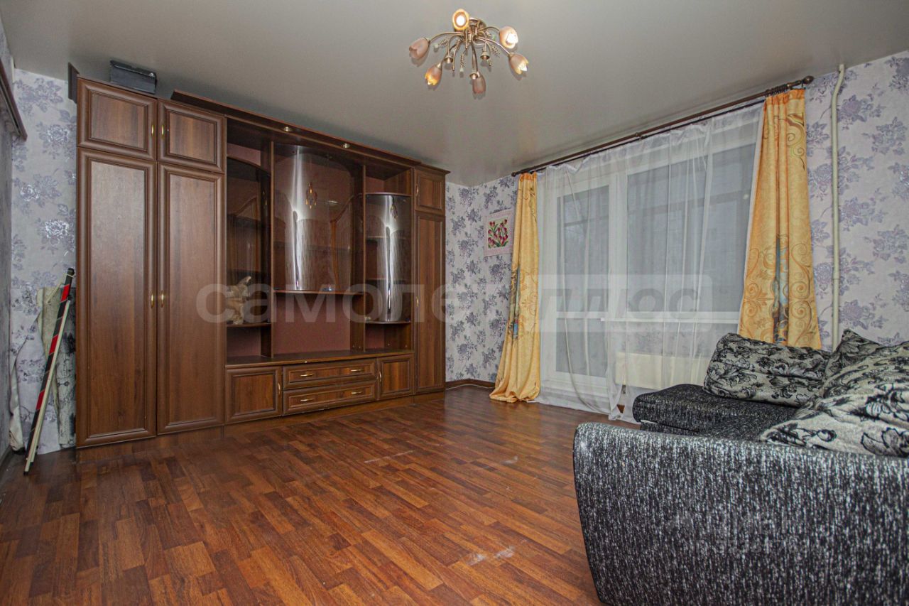 Продажа 2-комн квартиры на вторичном рынке Наро-Фоминск, улица Шибанкова, 93