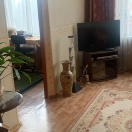 Продажа 3-комн квартиры на вторичном рынке Клинская улица,  д. 21