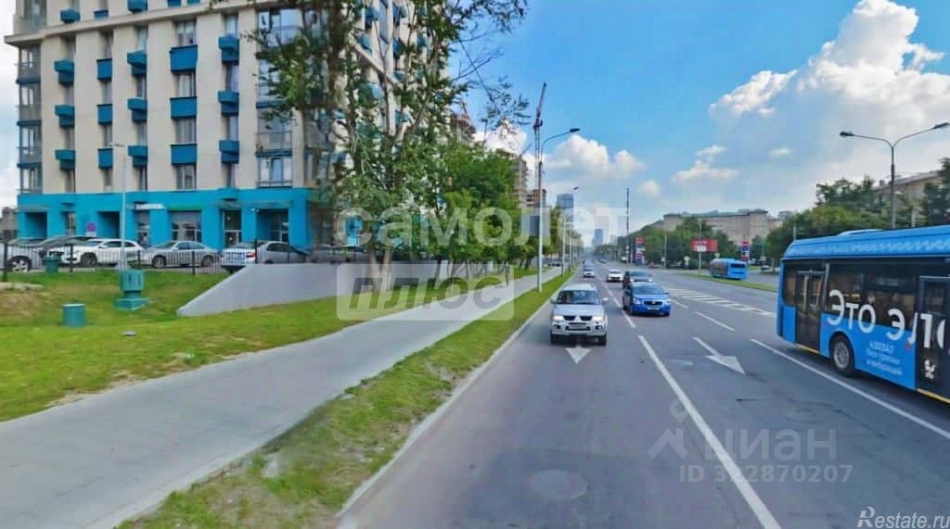 Аренда торгового помещения улица Добролюбова,  д. 18