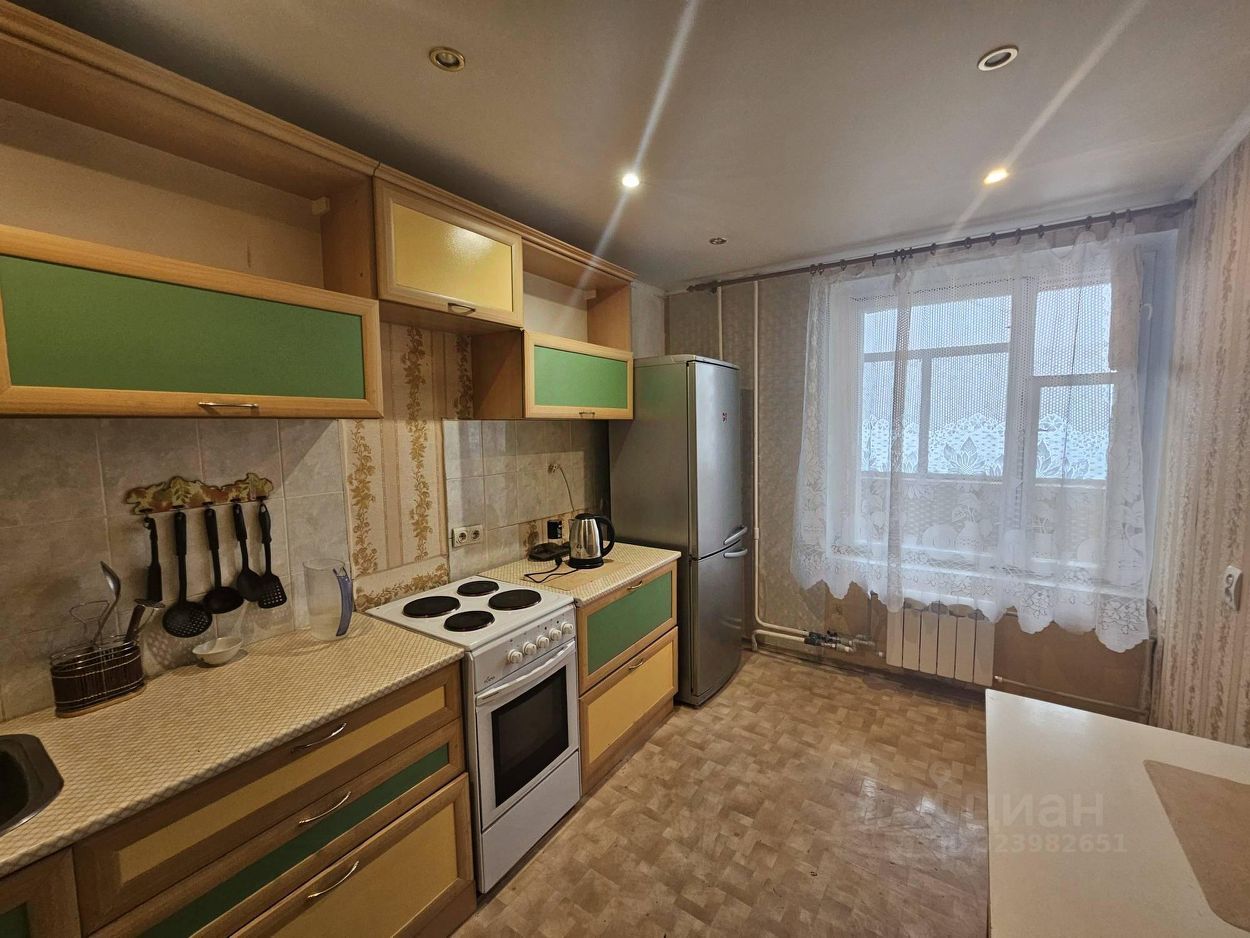 Аренда 1-комн квартиры на вторичном рынке Видное, проспект Ленинского Комсомола, 23к1