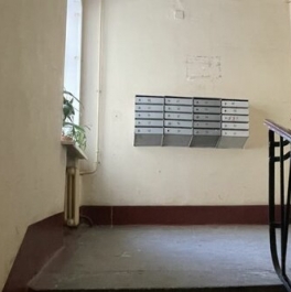 Продажа 2-комн квартиры на вторичном рынке Большеохтинский пр-кт,  д. 39