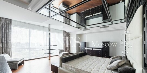 4-комн квартира ул Нежинская,  д. 1,  к. 1