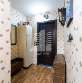 Продажа 1-комн квартиры на вторичном рынке Домодедово г, Белые Столбы мкр, Московская 2-я ул,  д. 56