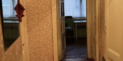 4-комн квартира бульвар Красных Зорь, 1