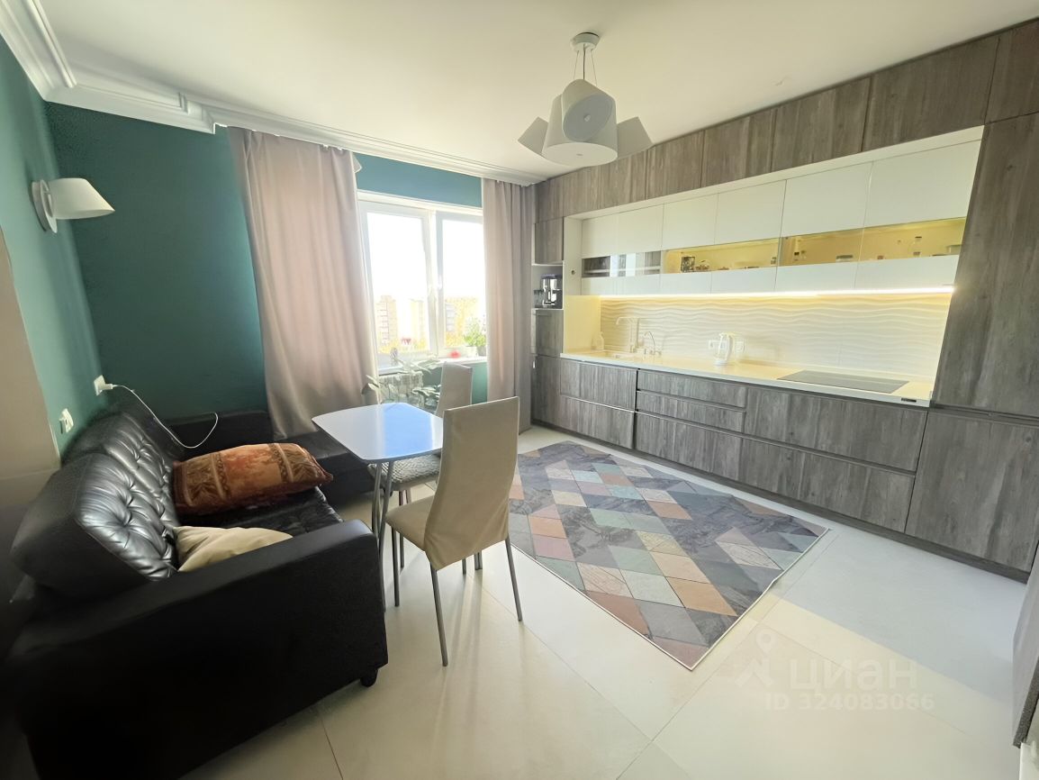 Продажа 3-комн квартиры на вторичном рынке Ивантеевка, улица Дзержинского, 8к1