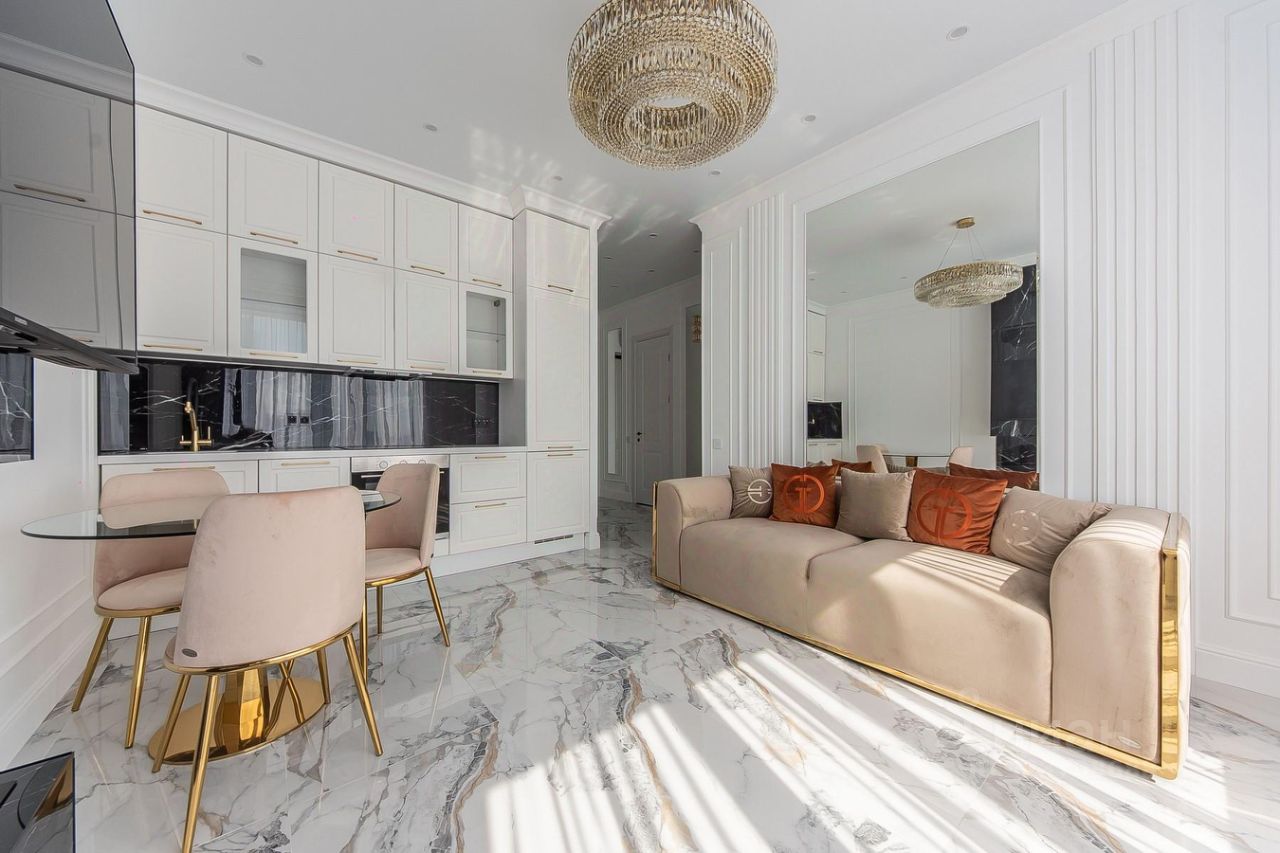 Продажа 2-комн квартиры на вторичном рынке Винницкая улица, 8к1