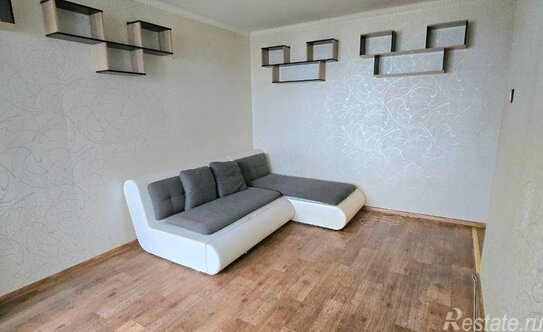 Продажа 2-комн квартиры на вторичном рынке Елецкая улица,  д. 19 к2