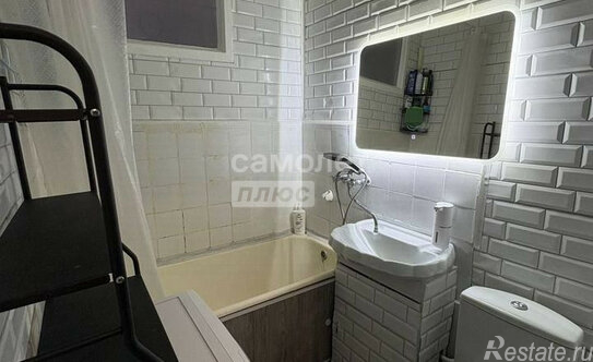 Продажа 1-комн квартиры на вторичном рынке улица Каховка,  д. 15 к2