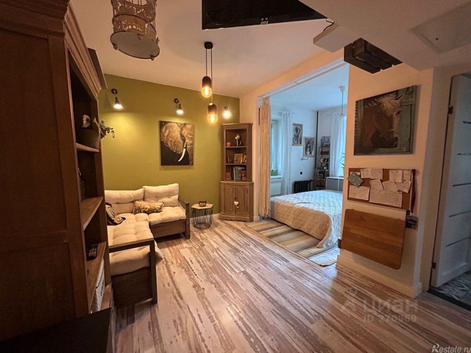 Продажа 1-комн квартиры на вторичном рынке Парковая 5-я ул,  д. 37