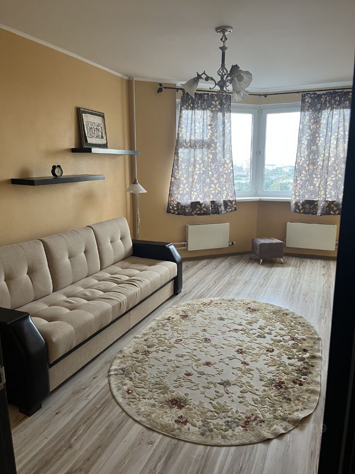 Аренда 1-комн квартиры на вторичном рынке Химки, улица Горшина, 1