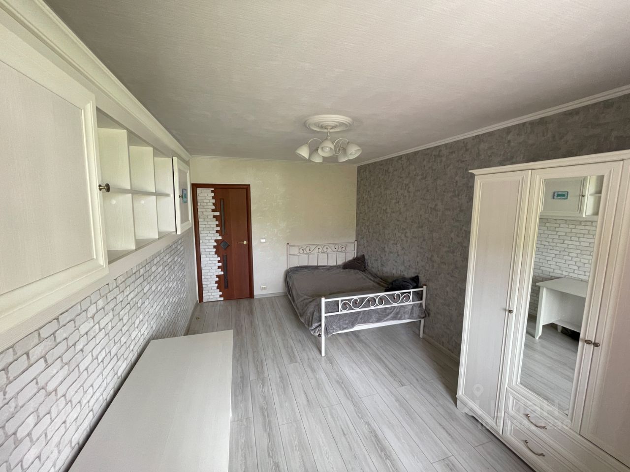 Продажа 3-комн квартиры на вторичном рынке имени К.А. Аверьянова мкр,  д. 11