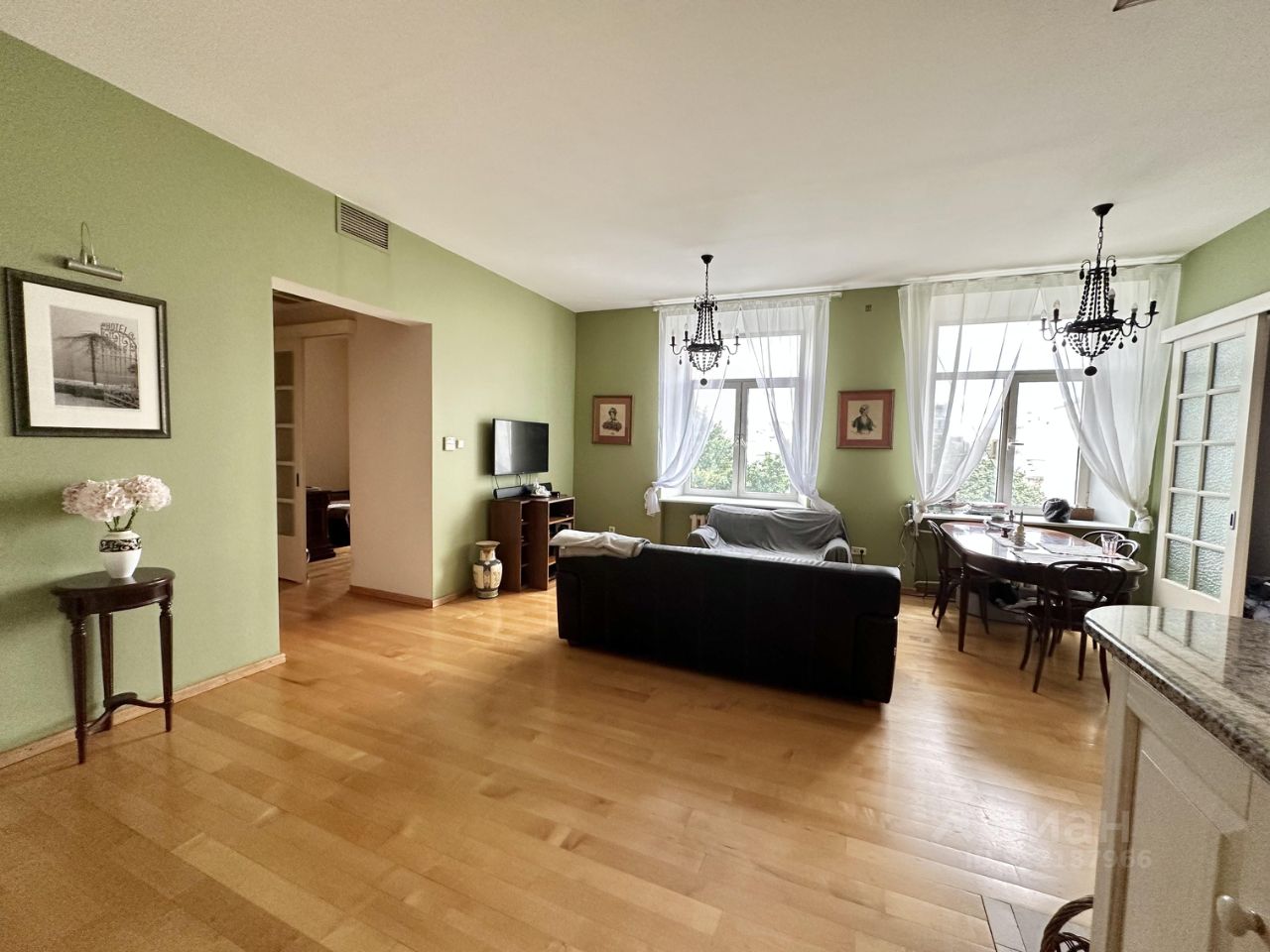 Продажа 4-комн квартиры на вторичном рынке Большой Ржевский переулок, 11