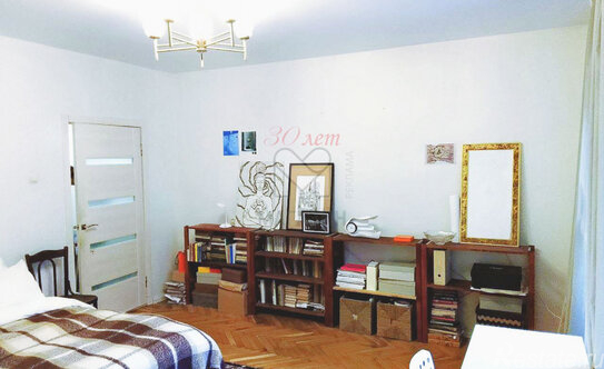 Продажа 3-комн квартиры на вторичном рынке ул Декабристов,  д. 19