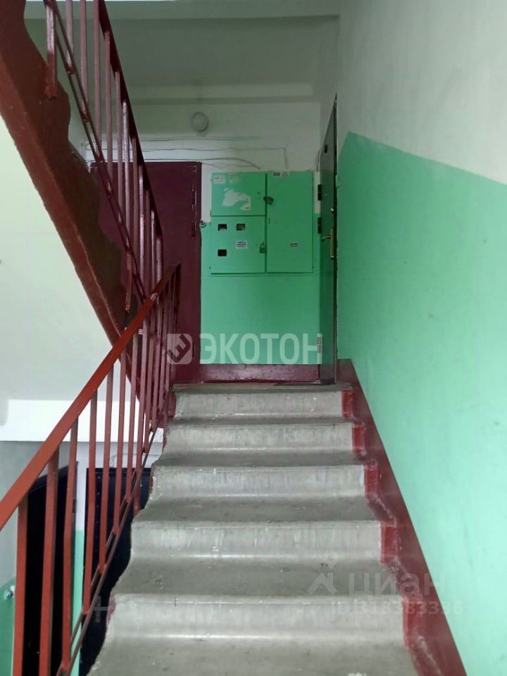 Продажа 1-комн квартиры на вторичном рынке Красное Село, проспект Ленина, 90