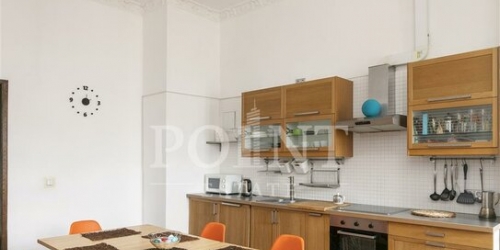 4-комн квартира ул Тверская,  д. 9