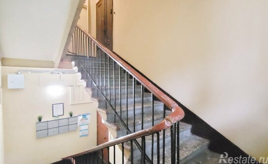 Продажа 3-комн квартиры на вторичном рынке ул Рентгена,  д. 15/31