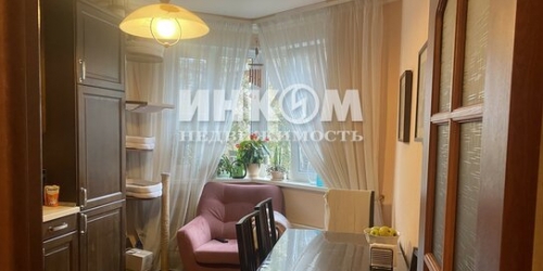 2-комн квартира Высокая улица,  д. 4