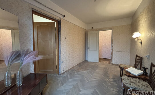 Продажа 2-комн квартиры на вторичном рынке Таллинская улица,  д. 25