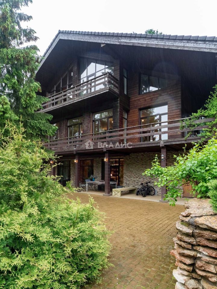 Продажа дома Токсово городской поселок, улица Пограничная, 24