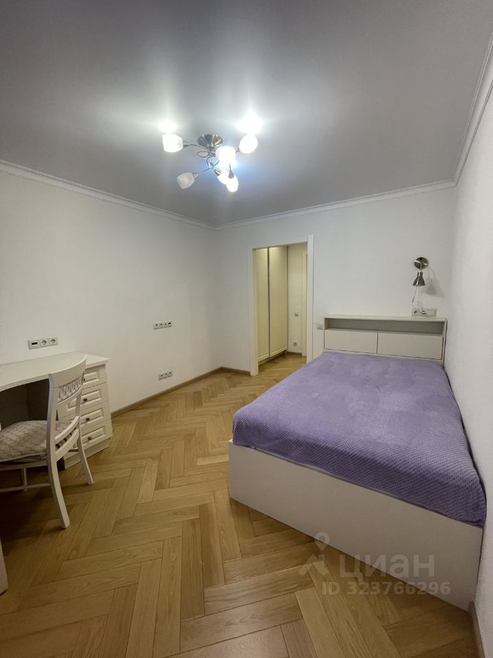 Продажа 4-комн квартиры на вторичном рынке улица Полины Осипенко, 16