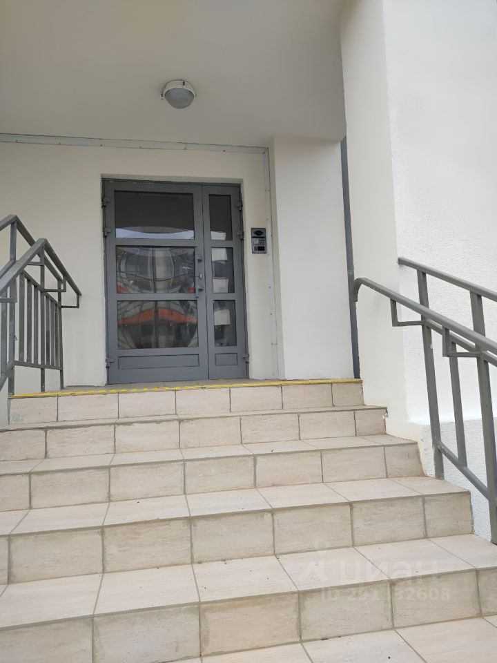 Продажа 1-комн квартиры на вторичном рынке Митино Дальнее мкр, д. Брехово,  д. к11