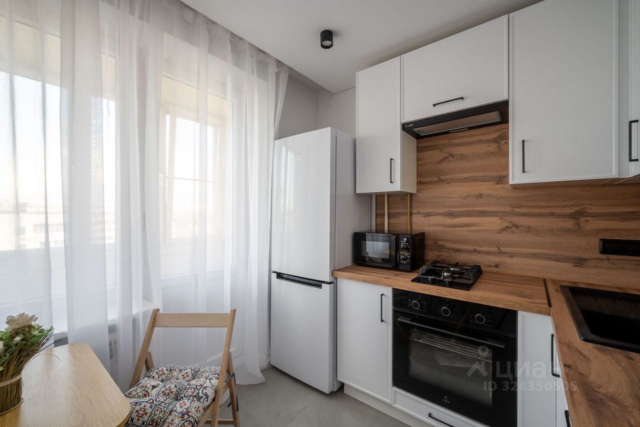 Продажа 2-комн квартиры на вторичном рынке улица Бехтерева, 39К3