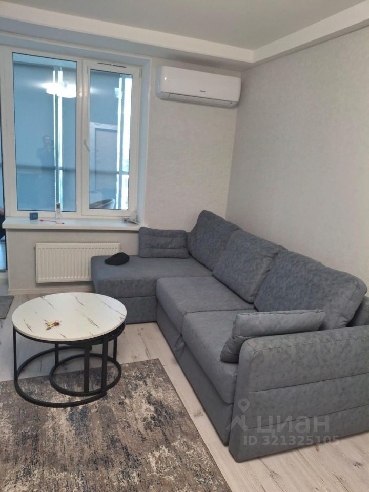 Аренда 2-комн квартиры на вторичном рынке проспект Обуховской обороны, 138к2