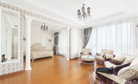 Продажа 4-комн квартиры на вторичном рынке ул Усачёва,  д. 2,  к. 3