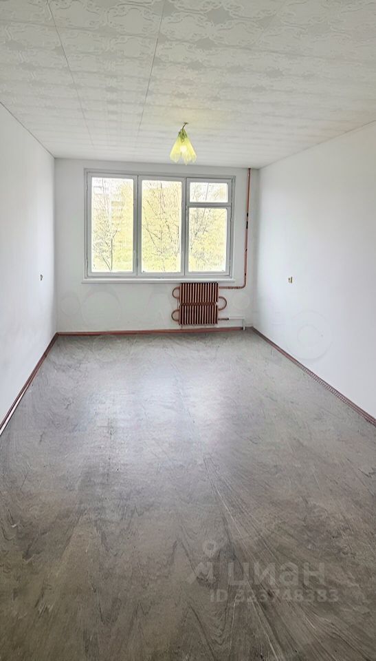 Продажа 3-комн квартиры на вторичном рынке 3-й мкр,  д. 1