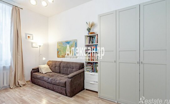 Продажа 2-комн квартиры на вторичном рынке Лермонтовский пр-кт