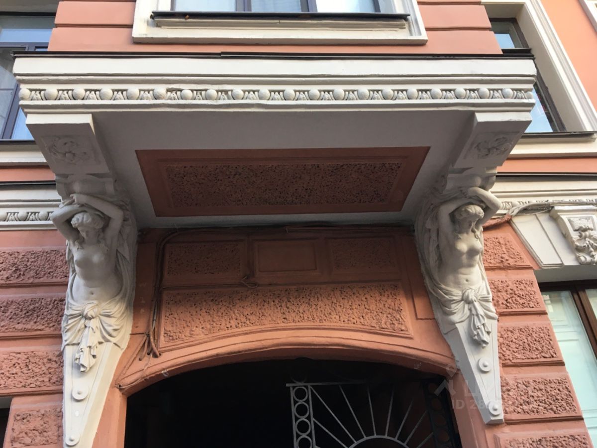 Продажа 6-комн квартиры на вторичном рынке Шпалерная улица, 3